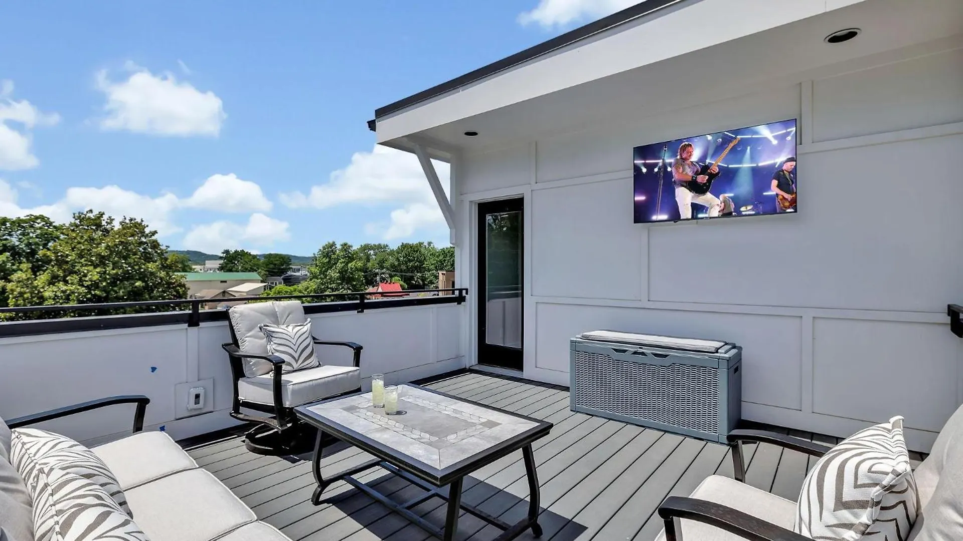 Soprano - Private Rooftop - 8 Mins To Broadway Nashville